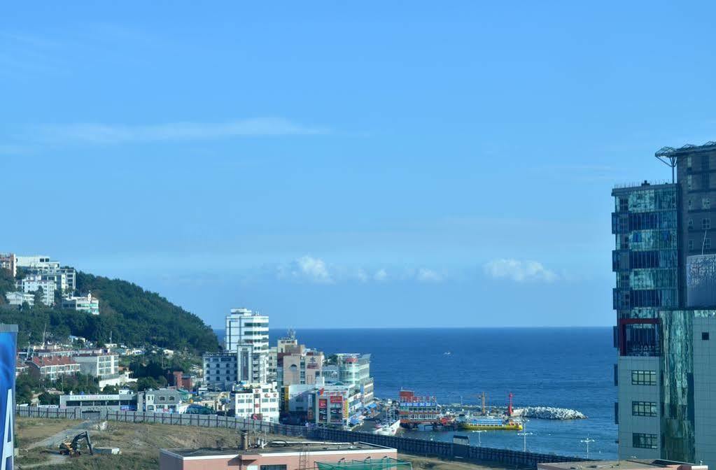 Popcorn Hostel Haeundae Busan Exterior foto
